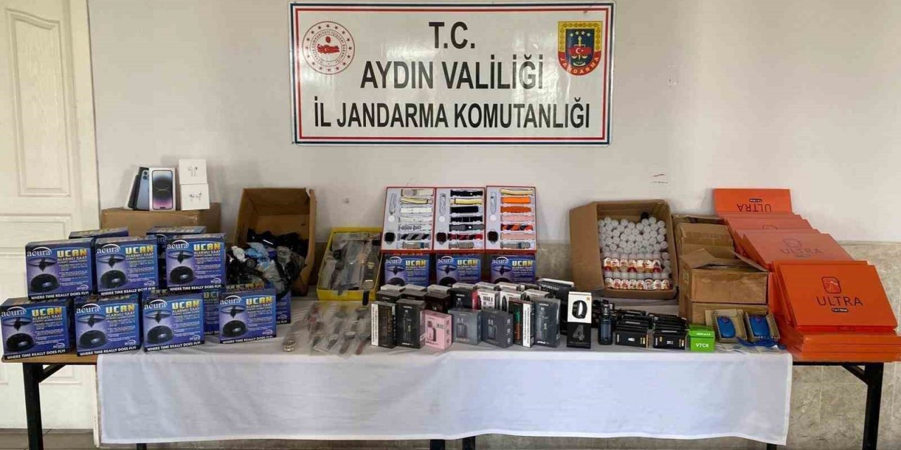 Piyasa değeri 650 bin TL olan kaçak eşya ele geçirildi