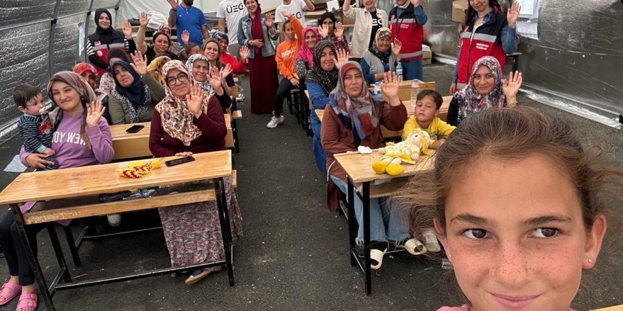 Depremzede kadınların yaptıkları ürünler, gelire dönüşüyor