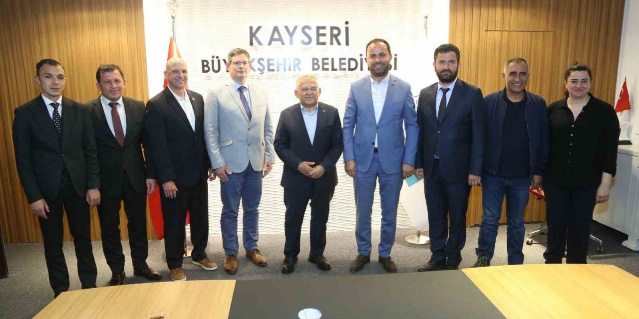 Dünya İşitme Engelliler Federasyonu Başkanı Kayseri’de