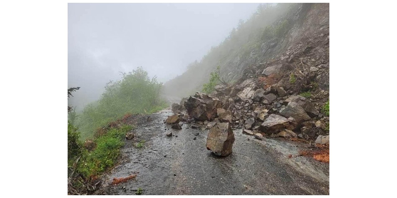 Kastamonu’da sel sebebiyle yolu kapanan köy sayısı 17’ye düştü
