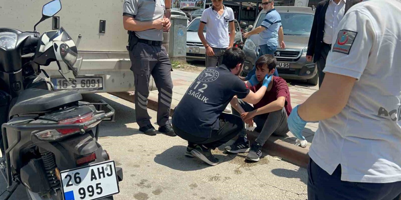 Çalınan motosikletini teslim aldı, park halindeki otobüse çarptı