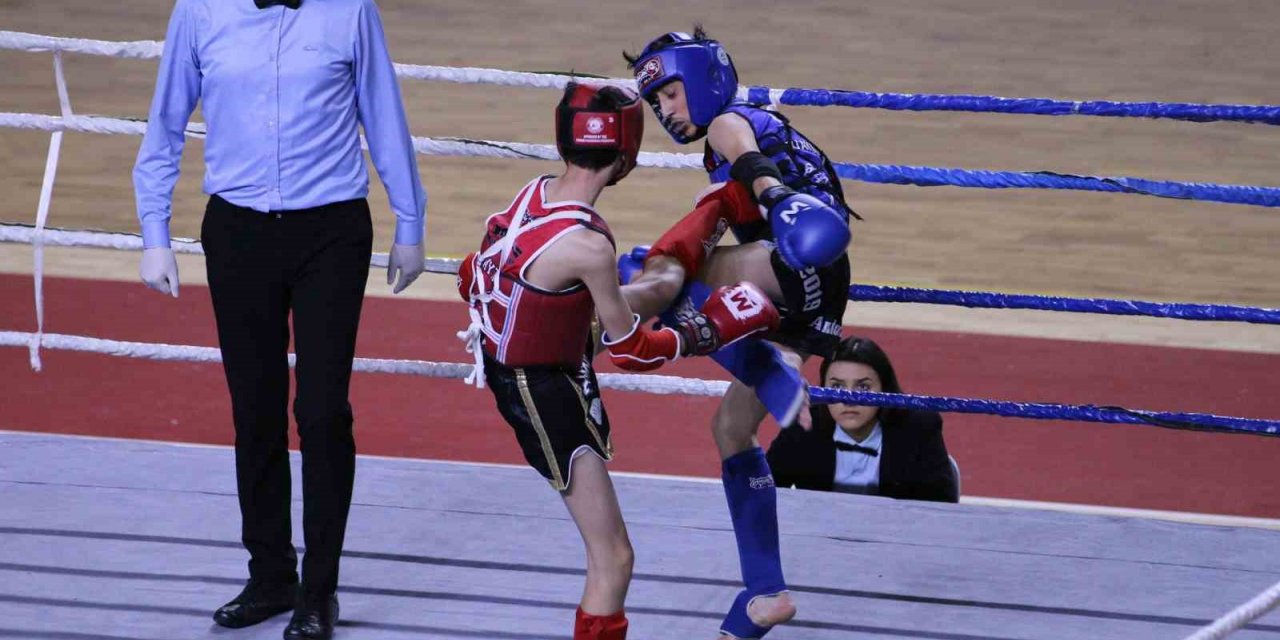 Muay Thai Yıldızlar Türkiye Birinciliği, Sivas’ta başladı