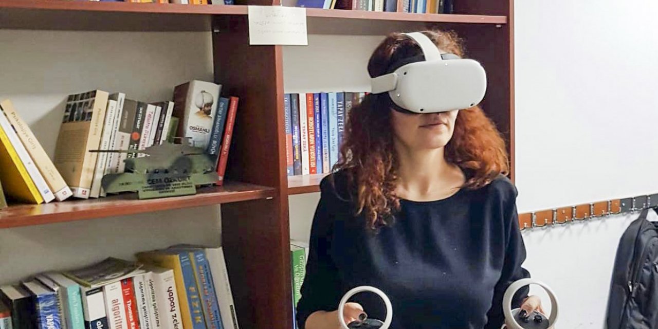 SUBÜ’de Metaverse ortamında ders yapıldı