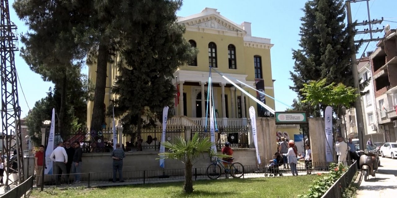 133 yıllık konak halk eğitim merkezi oldu