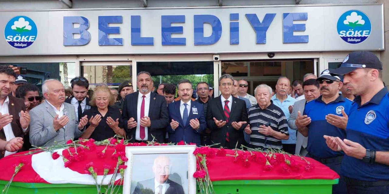 Söke Belediye Başkanı Tuncel gözyaşları ve dualarla son yolculuğuna uğurlandı