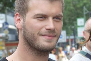 Akına uğratan Tatlıtuğ sözü