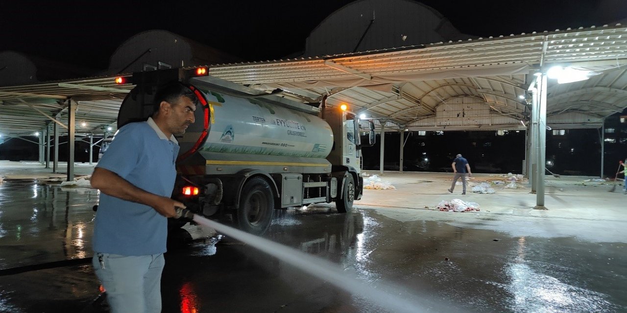 Balıklıgöl’de toplanacak çöp bulamadılar