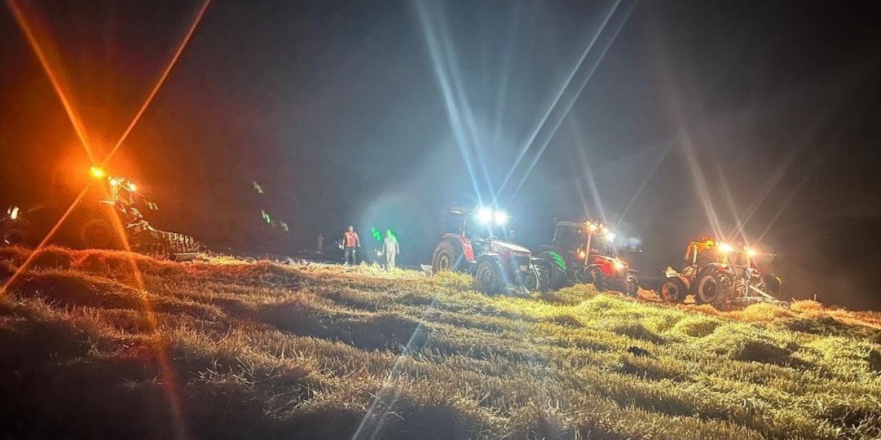 30 dönümlük arpa ekili tarla küle döndü