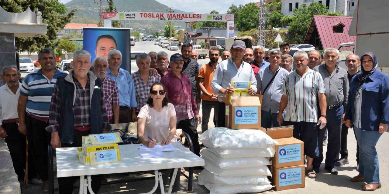 Alanyalı 117 çiftçiye tarımsal hibe desteği verildi