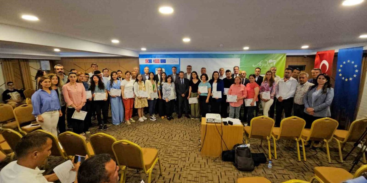 Aydınlı çiftçiler güvenli dijital pazarlamayı öğreniyor