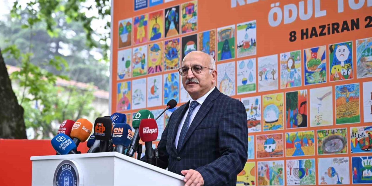 Küçük ressamlar susuzluğu anlattı