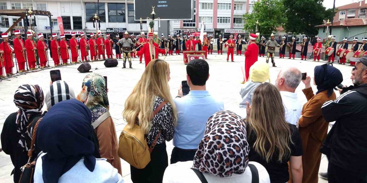 Milli Savunma Bakanlığı Mehteran Birliği, Kütahya’da konser verdi