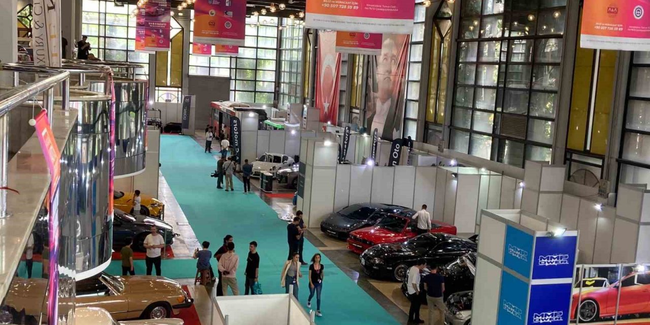 Otomobil tutkunu Başkentliler Autoshow 06’da bir araya geldi