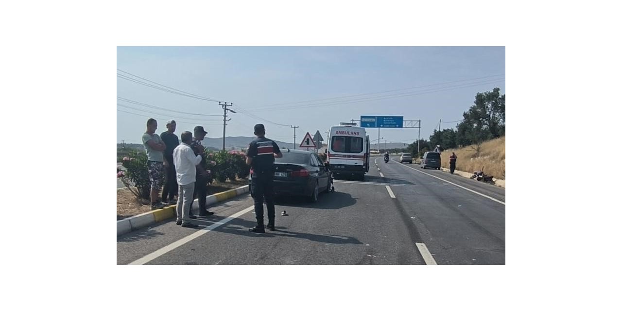 Ayvalık’ta elektrikli bisiklet ile otomobil çarpıştı: 1 ölü, 1 yaralı