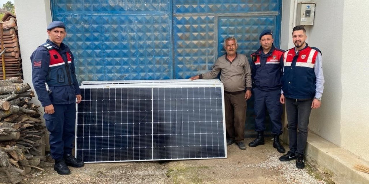 Uşak JASAT, 4 ilde hırsızlık yapan GES çetesini çökertti