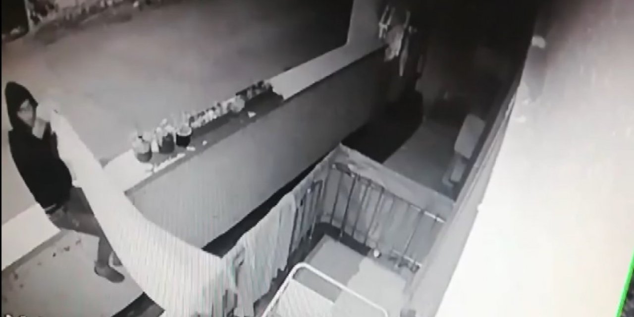 Balkondaki çamaşırı çalan şahıslar güvenlik kamerasına yakalandı