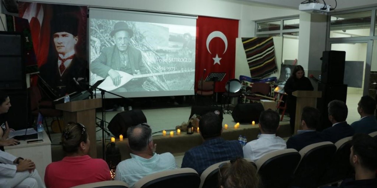 Öğrenciler halk ozanı Aşık Veysel’i andı