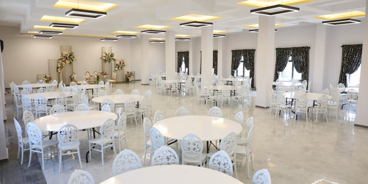 Melikgazi’nin yenilediği düğün salonu en özel günlere ev sahipliği yapacak