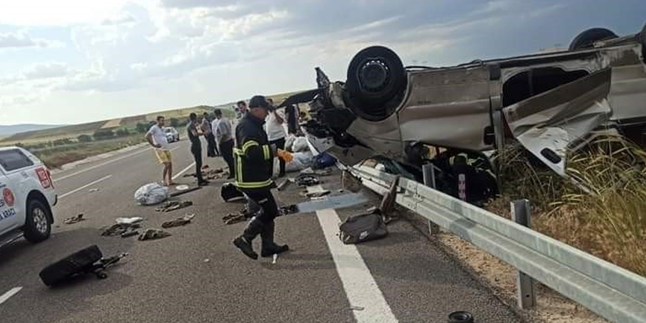 Aksaray-Niğde otobanında feci kaza: Fatih Çiftçi ve Emin Yıldız hayatını kaybetti