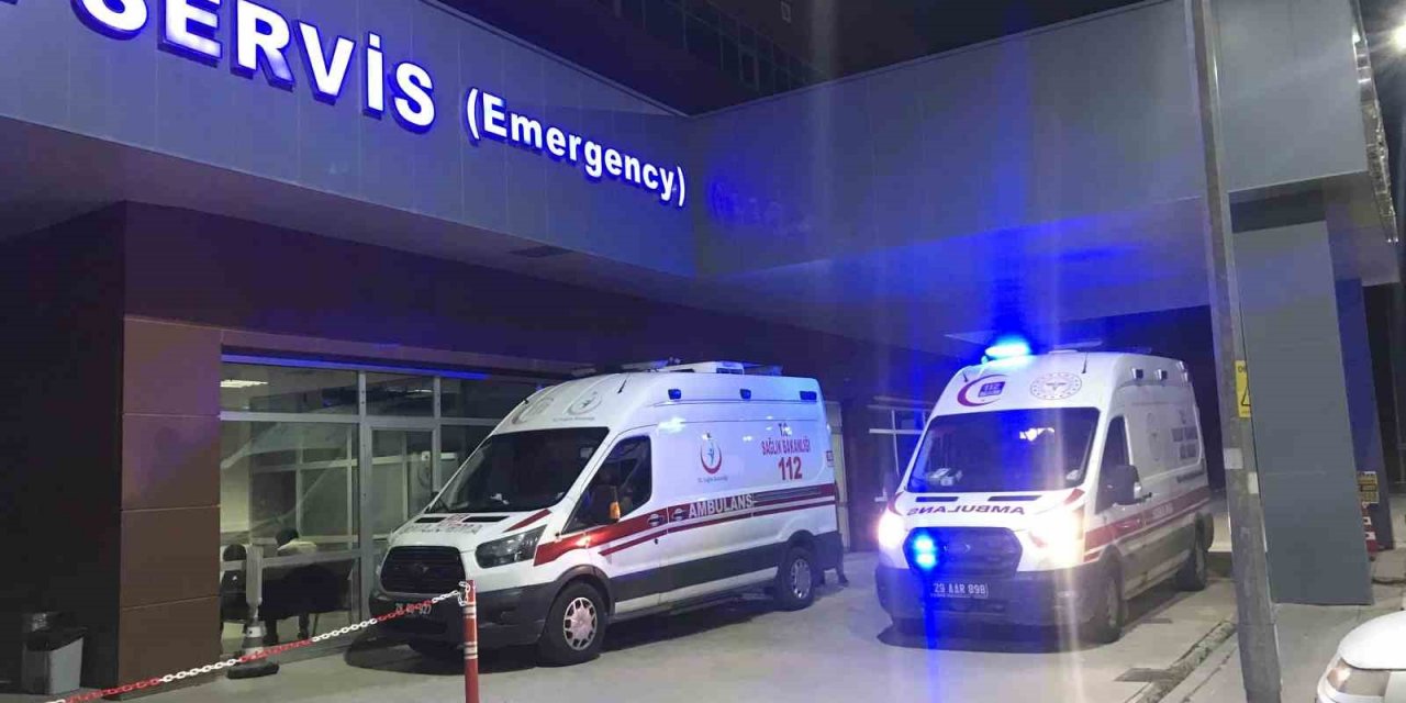 Gümüşhane’de trafik kazası: 4 yaralı