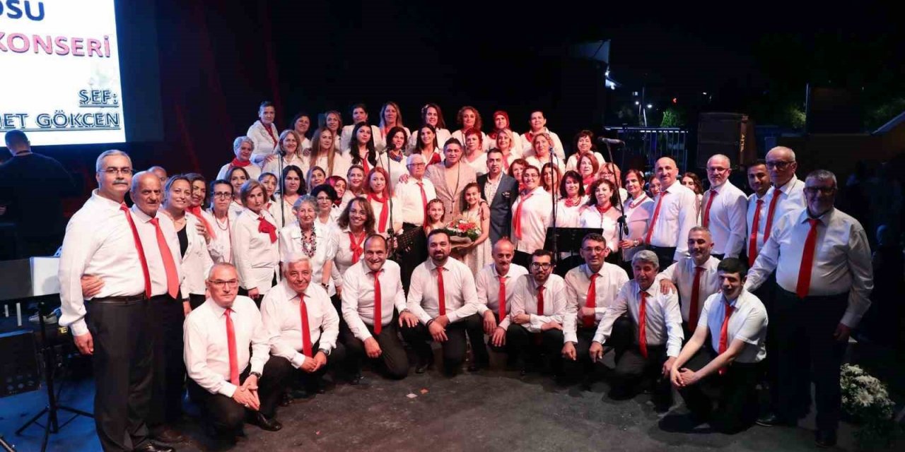 ASEV THM Korosu’ndan türkü şöleni