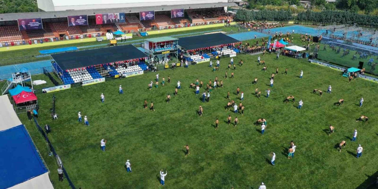 180 bin TL değerindeki altın kemer için er meydanına çıktılar