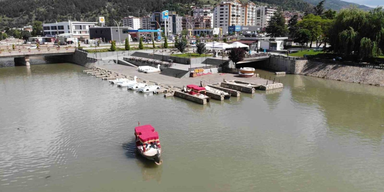 Kanal Tokat ve Osmanlı kayıkları yoğun ilgi görüyor