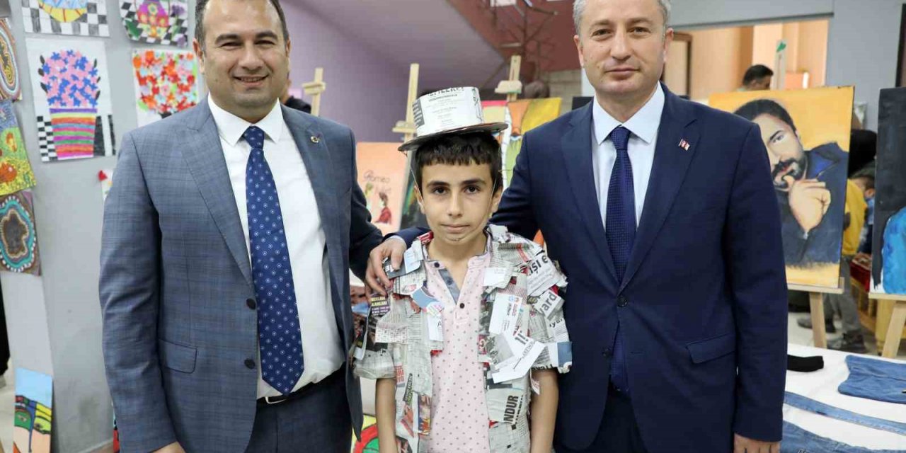 Ağrı’da “Sıfır Atık Geri Dönüşüm Sergisi” açıldı