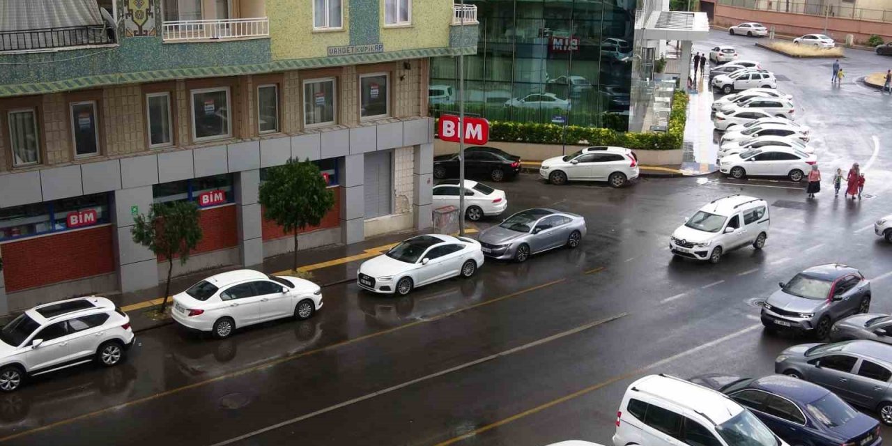 Diyarbakır’da yaz yağmuru