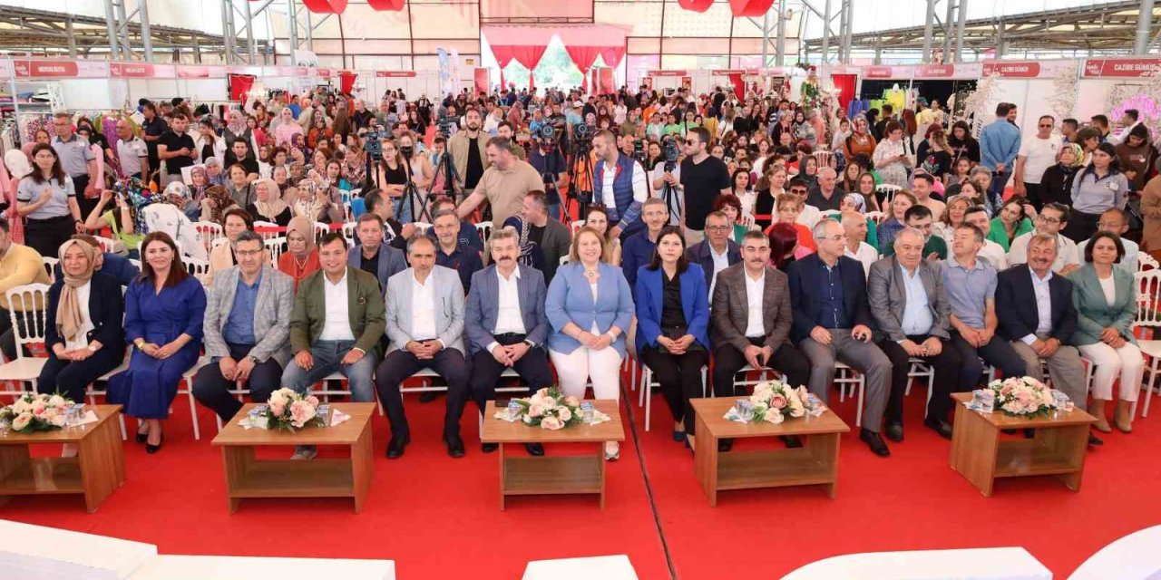 Moda Fest Uşak’ta başladı