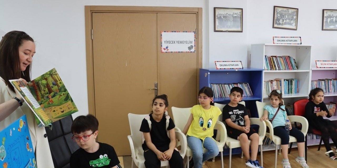 Yalova Belediyesi’nden çocuklara “Masal Saati” etkinliği