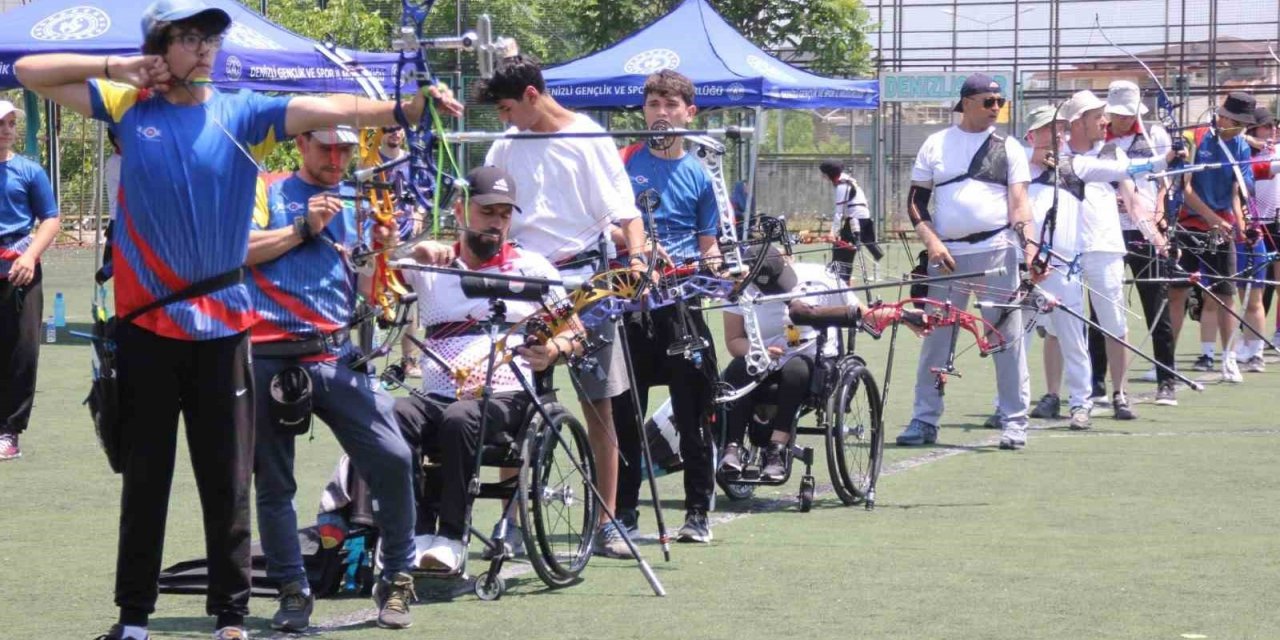 Okçular yaz turnuvasında yarıştı