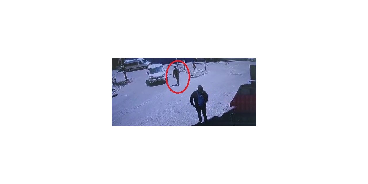 İnanılmaz kaza kamerada... Çarptığını fark etmedi, üzerinden böyle geçti