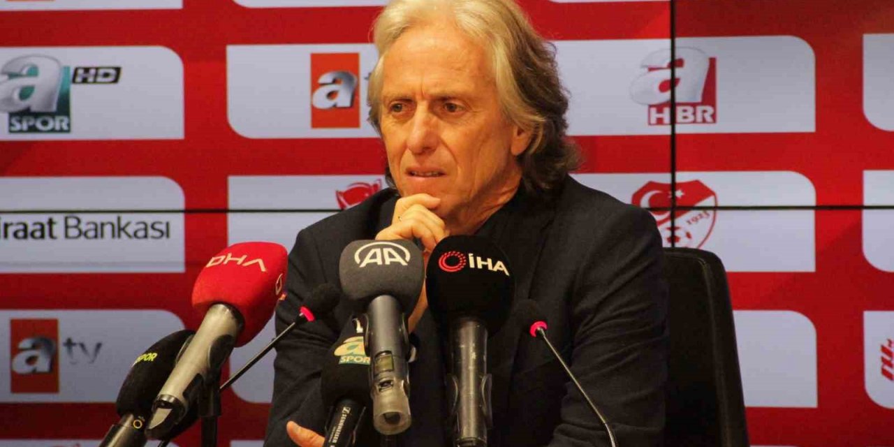 Jorge Jesus: “Bugünden itibaren Fenerbahçe’nin teknik direktör değilim”