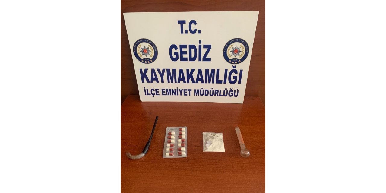 Gediz’e uyuşturucu getiren 2 şüpheli yakalandı