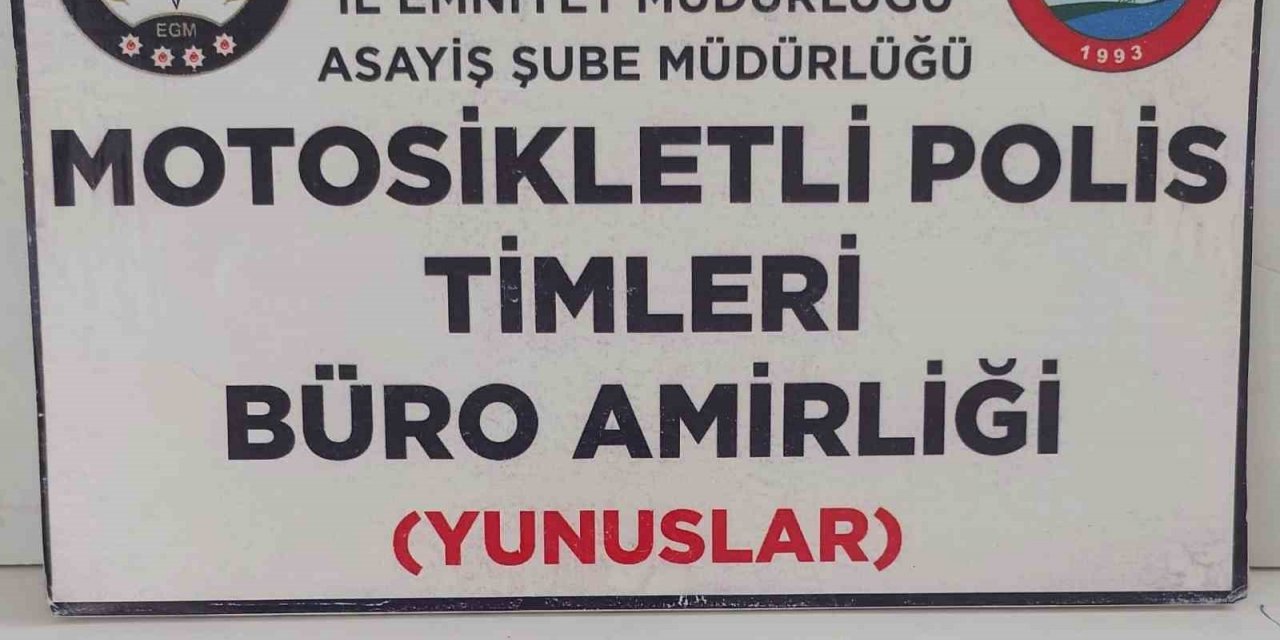Motosikletli şahsın üzerinde uyuşturucu bulundu
