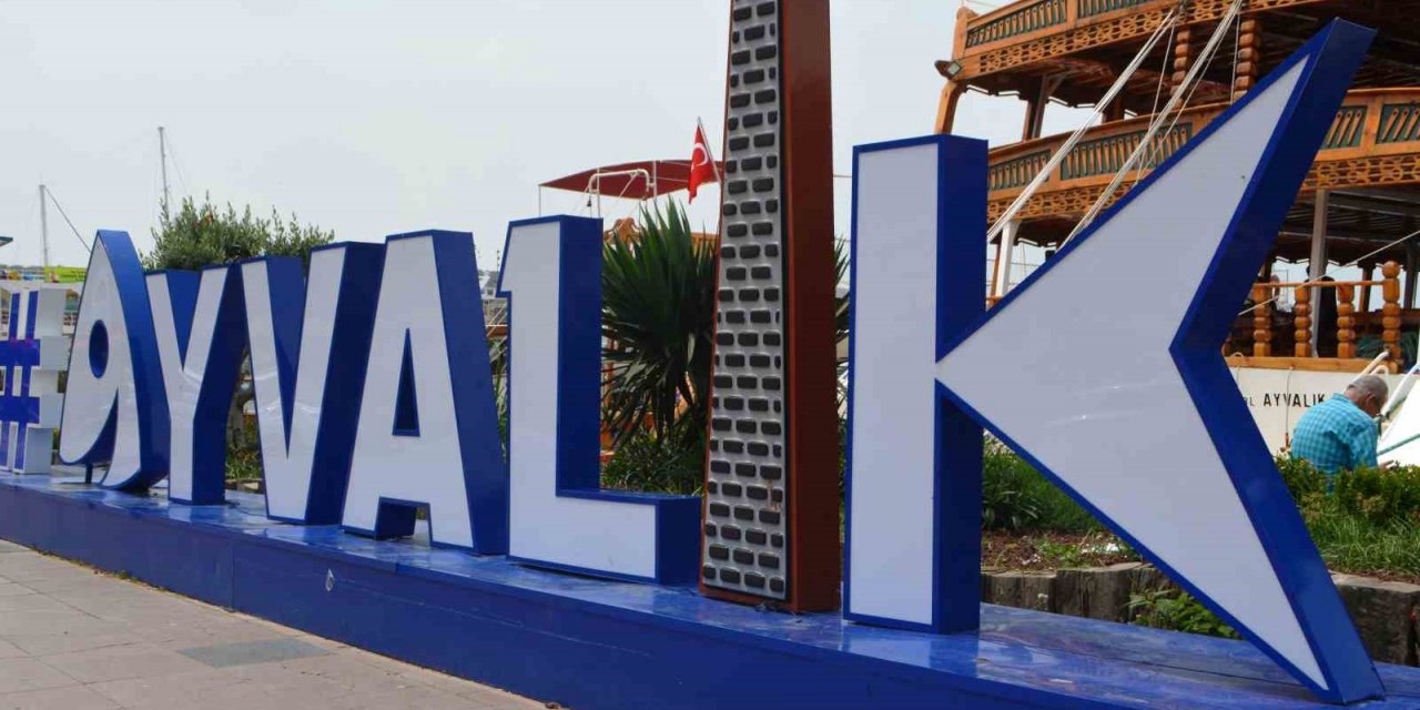 Bayramda nüfusunun 12 katını ağırlayacak