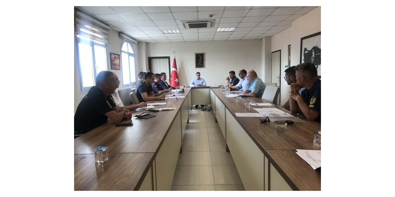 Burhaniye’de yaz tedbirleri toplantısı yapıldı