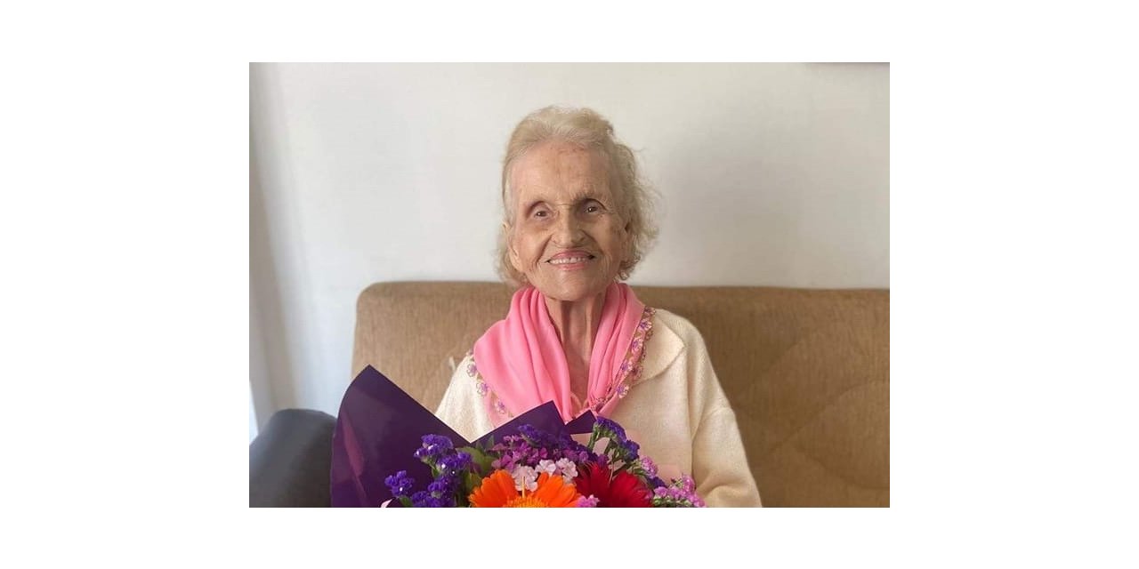 Bandırmalı 103 yaşındaki yazar Pakize Başaran hayatını kaybetti