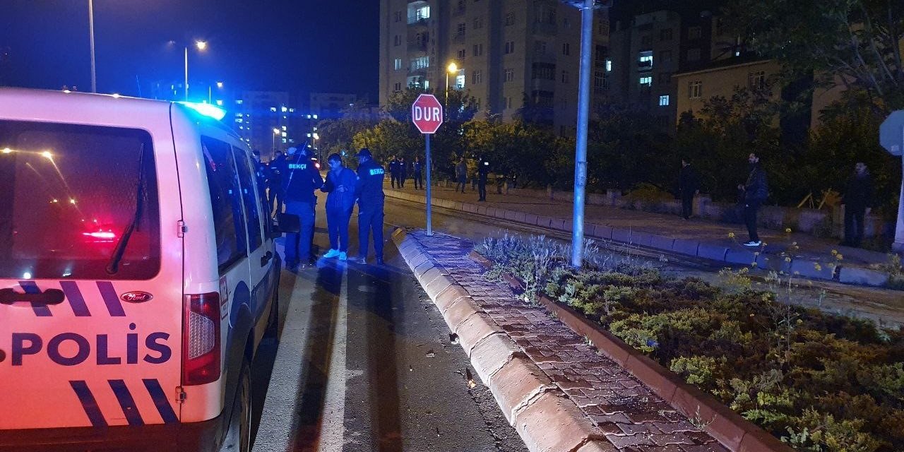 Trafikte tartıştığı kişi tarafından pompalı tüfekle vuruldu