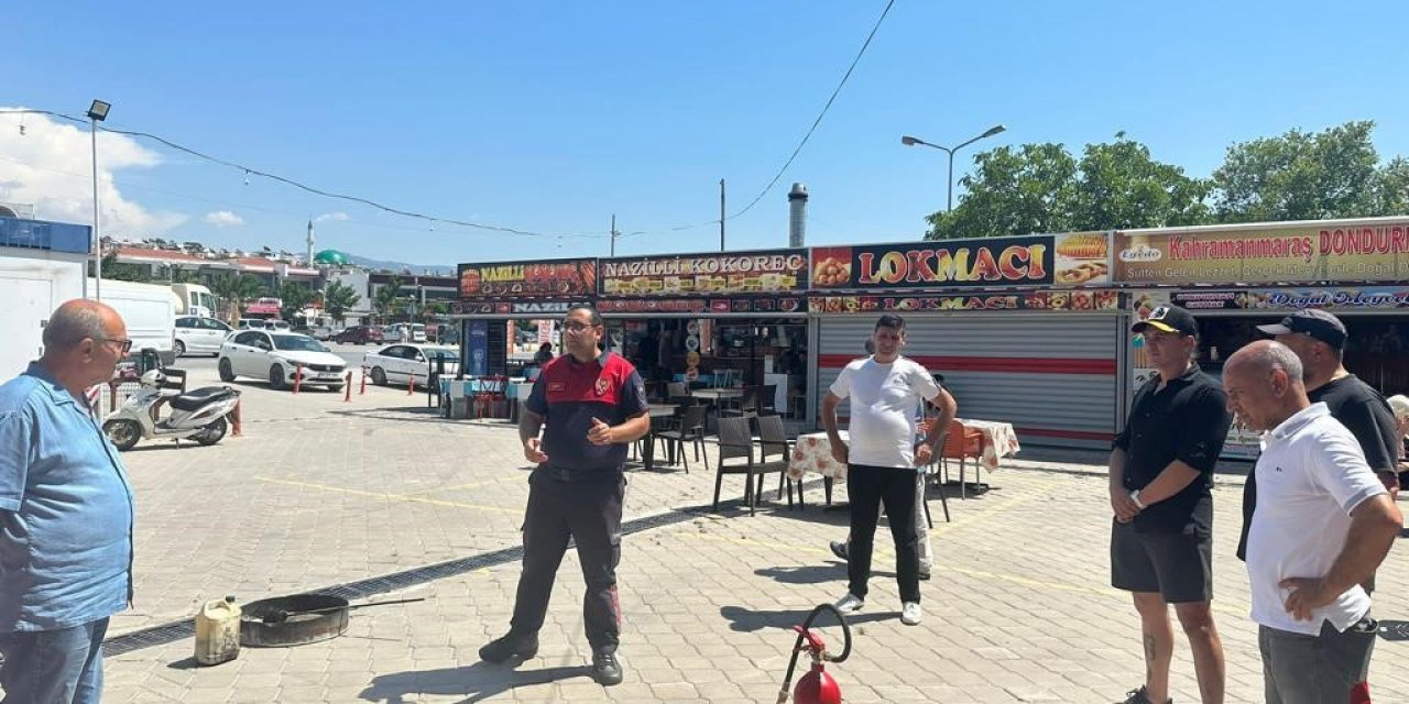 Kuşadası Nazilli Halk Pazarı’nda yangın tatbikatı