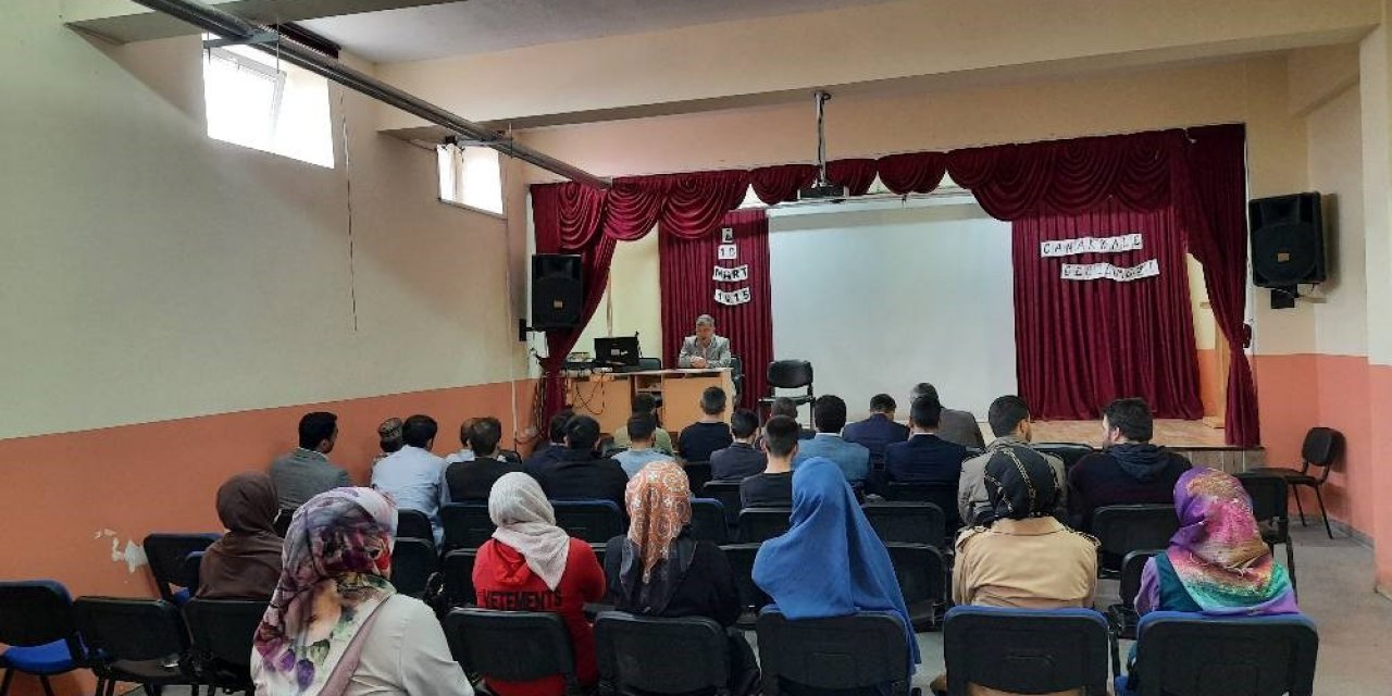 Aslanapa’da yaz Kur’an Kursları’nda eğitim seminerleri