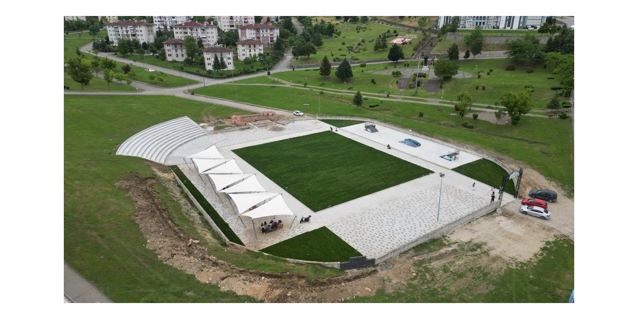 Güreş sahasından yeşil vadiye