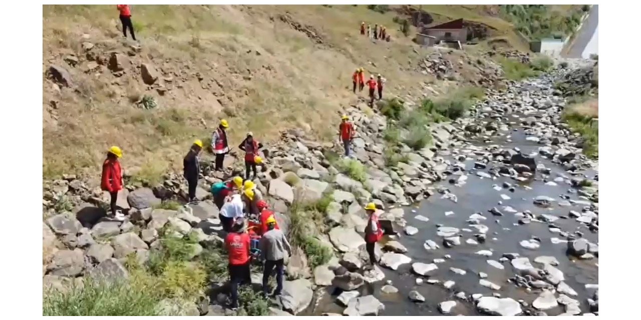 SAR ekibi, yeni gönüllülere kamplı eğitim verdi
