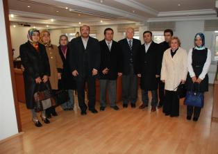 AK Parti Karatay'dan kamu kurumlarına ziyaret