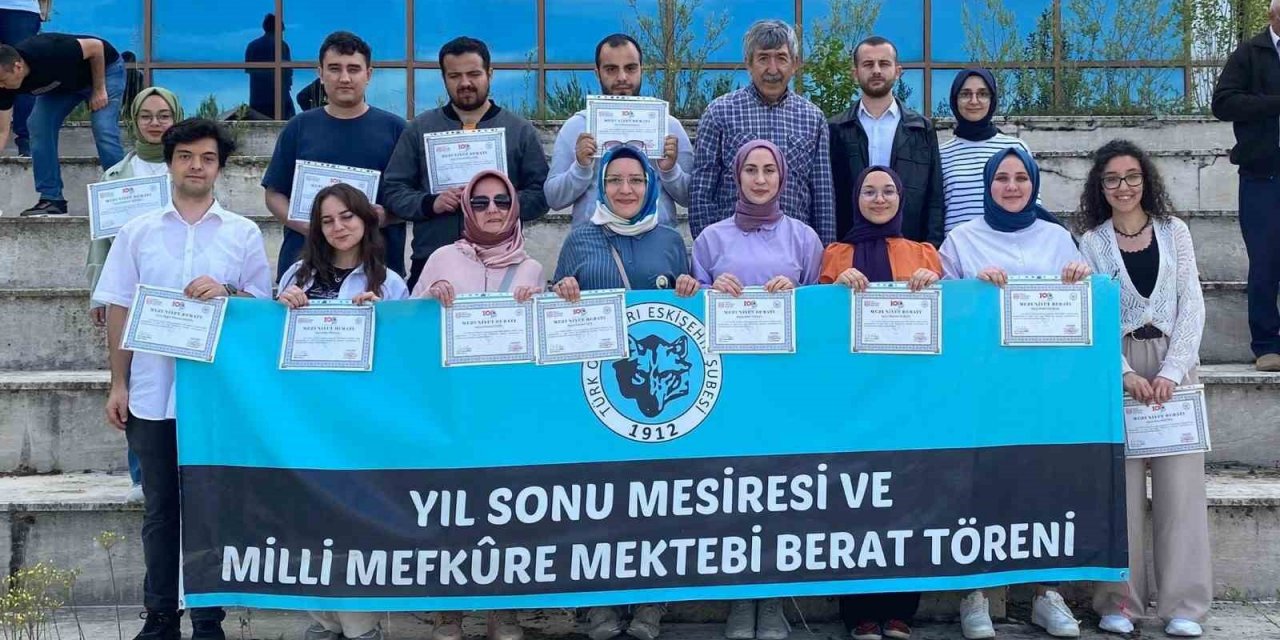 Millî Mefkûre Mektebi mezuniyet töreni yapıldı