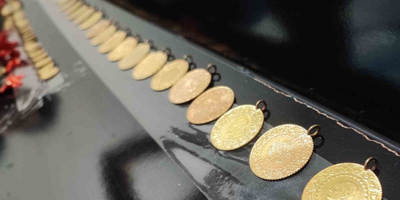 Güzellik merkezi görünümlü sahte altın atölyesine baskın