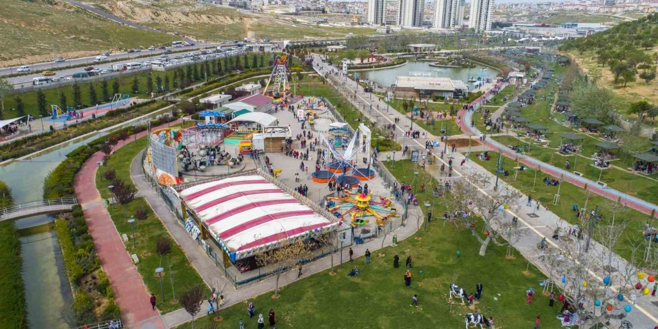 Şahinbey yaza hazır