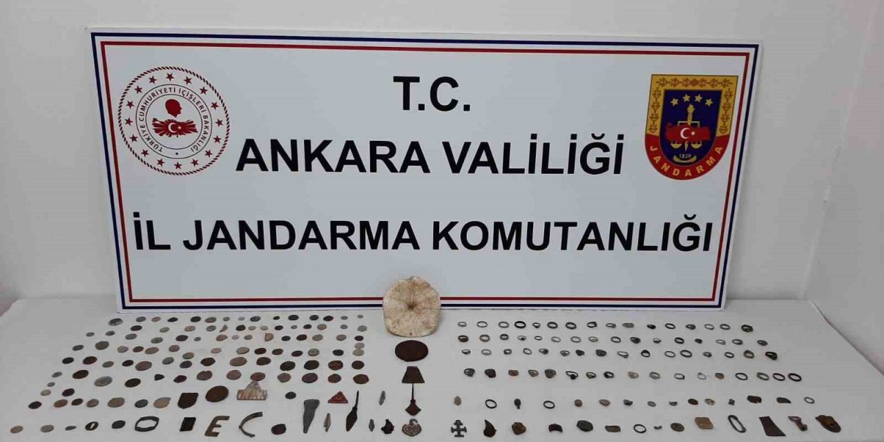 Başkentte 8 milyon lira değerinde tarihi eser ele geçirildi