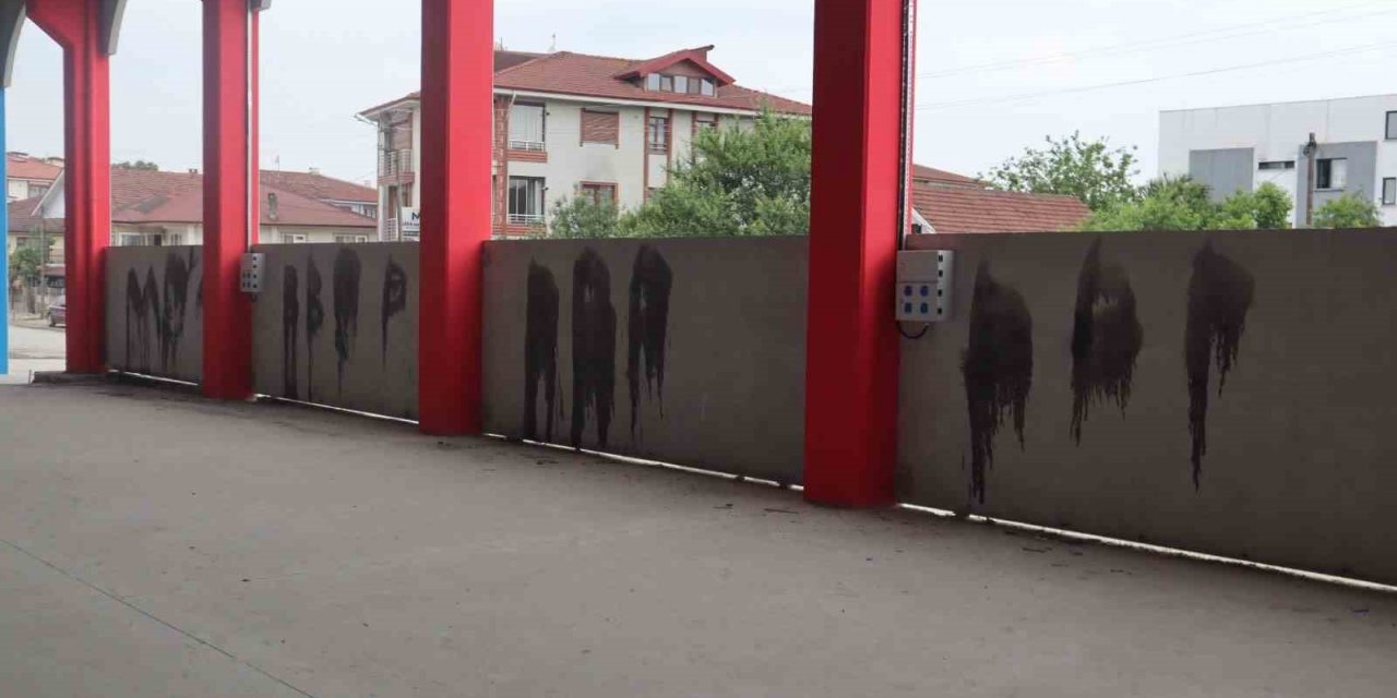 Özlü’den kamu malına zarar verenlere karşı mücadele çağrısı